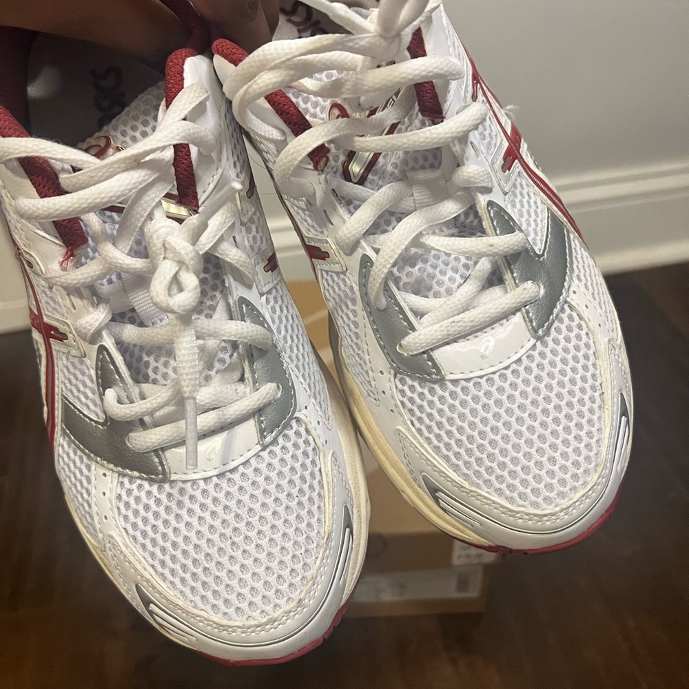 Women’s Asics GEL-1130 “White / Red Dahlia” - Picture 4 of 7